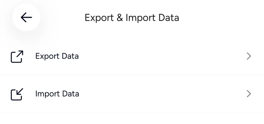 Hevy's Export & Import Data screen with Export Data and Import Data rows
